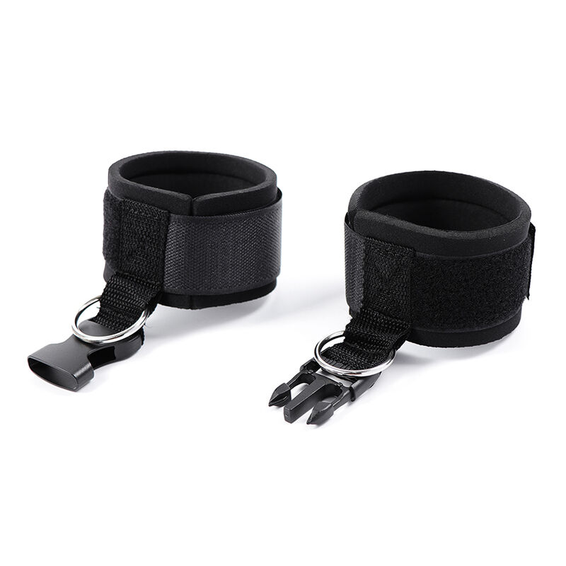 OHMAMA FETISH – NEOPRENE HOOK AND LOOP FASTENER WRIST RESTRAINTS