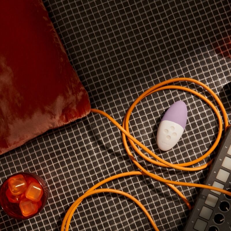 LELO - SIRI 3 CLITORIS MASSAGER CALM LAVENDER - Image 4