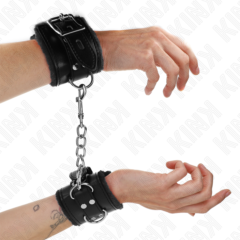 KINK – FUR LINED WRIST RESTRAINTS BLACK WITH BLACK BELT ADJUSTABLE 17-29 CM X 6 CM