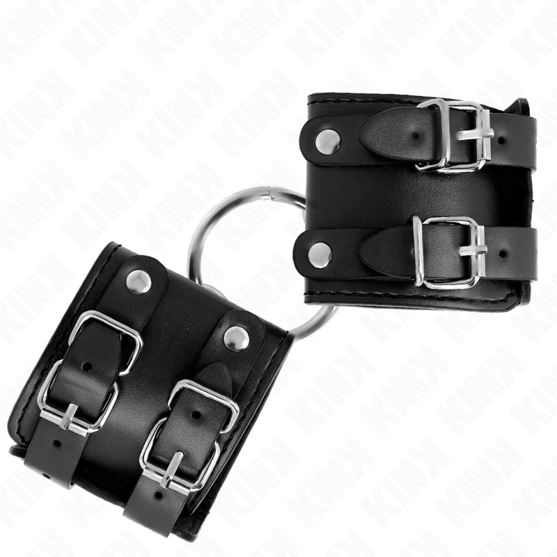 KINK – FIXED WRIST RESTRAINTS WITH RING AND STUDS ADJUSTABLE BLACK 17-22 CM X 6.5 CM