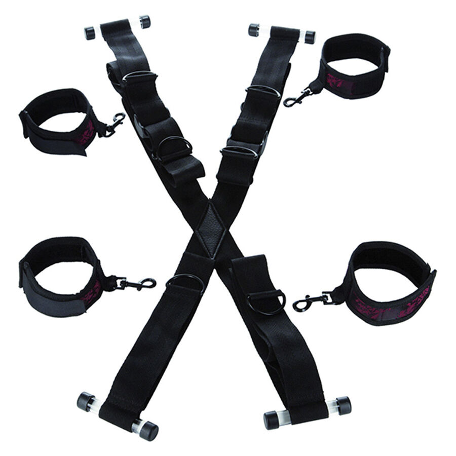CALEXOTICS – SCANDAL CROSS-SHAPED DOOR HANDCUFFS
