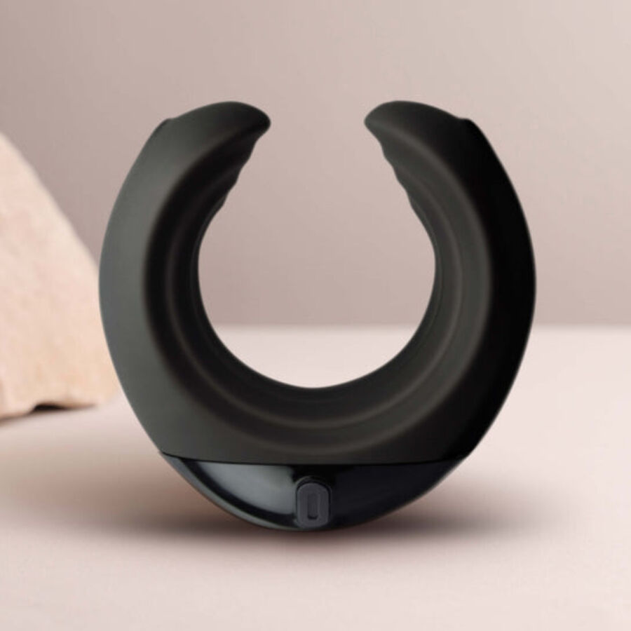ROCKS- OFF – ECHO BLACK VIBRATOR MASTURBATOR