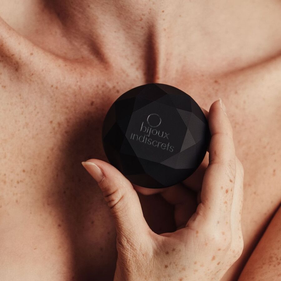 BIJOUX INDISCRETS - TWENTY ONE DIAMOND VIBRATOR LIMITED EDITION BLACK - Image 5