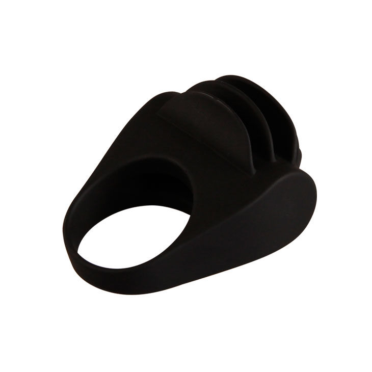 PRETTY LOVE – CHESTER BLACK VIBRATOR RING