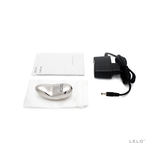 LELO – YVA STAINLESS STEEL VIBRATOR